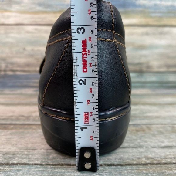 Clarks Womens Size 7M Loafers Comfort Shoes Black Leather Casual - Picture 9 of 10